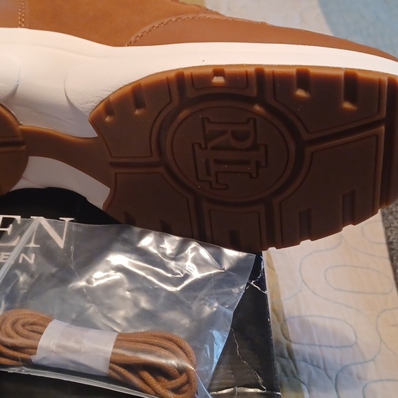 Womens Sz 10, Ralph Lauren Rylee hiker boots. Never worn, New - Picture 5 of 12